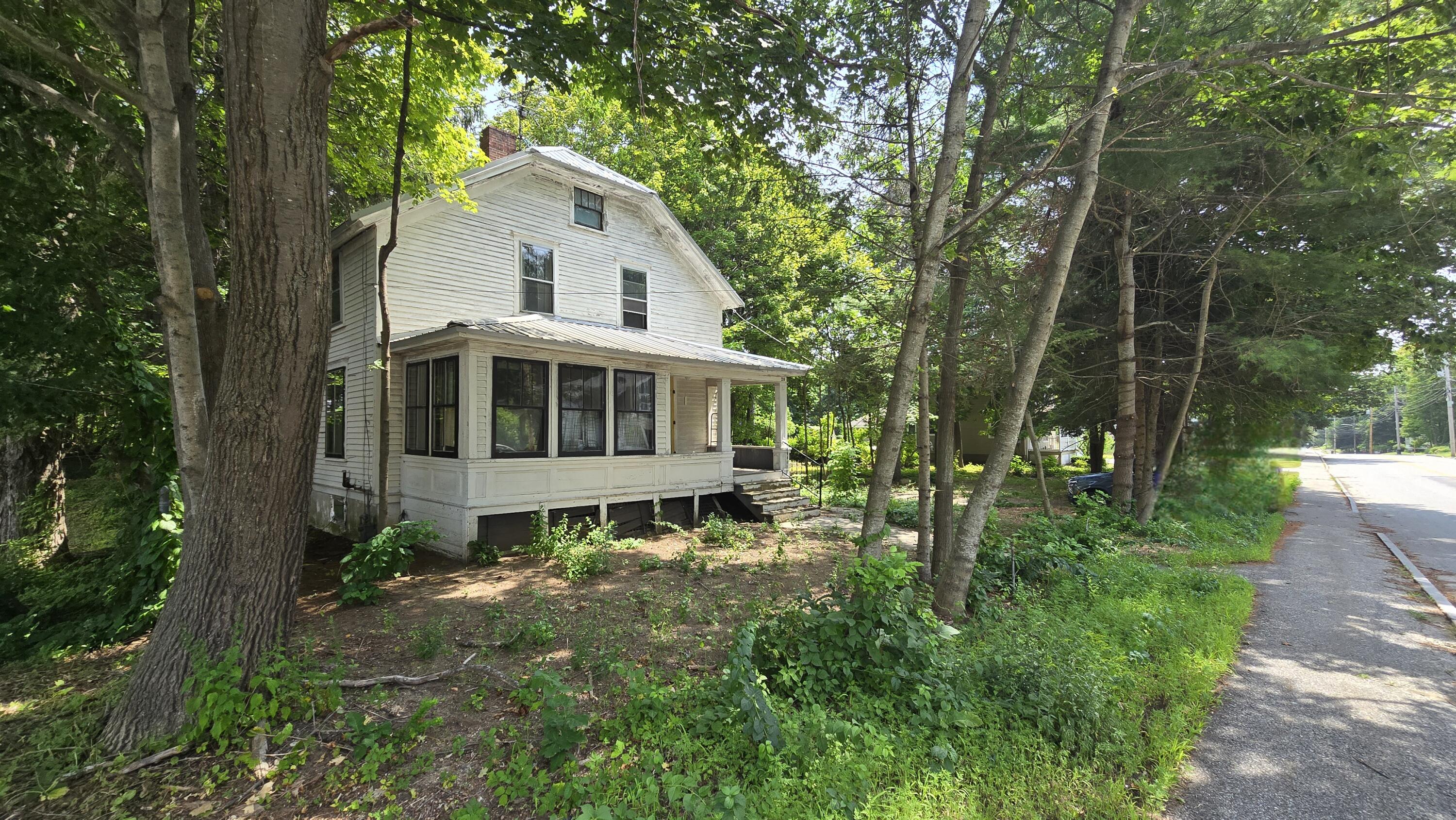 20 Western Avenue Auburn ME 04210