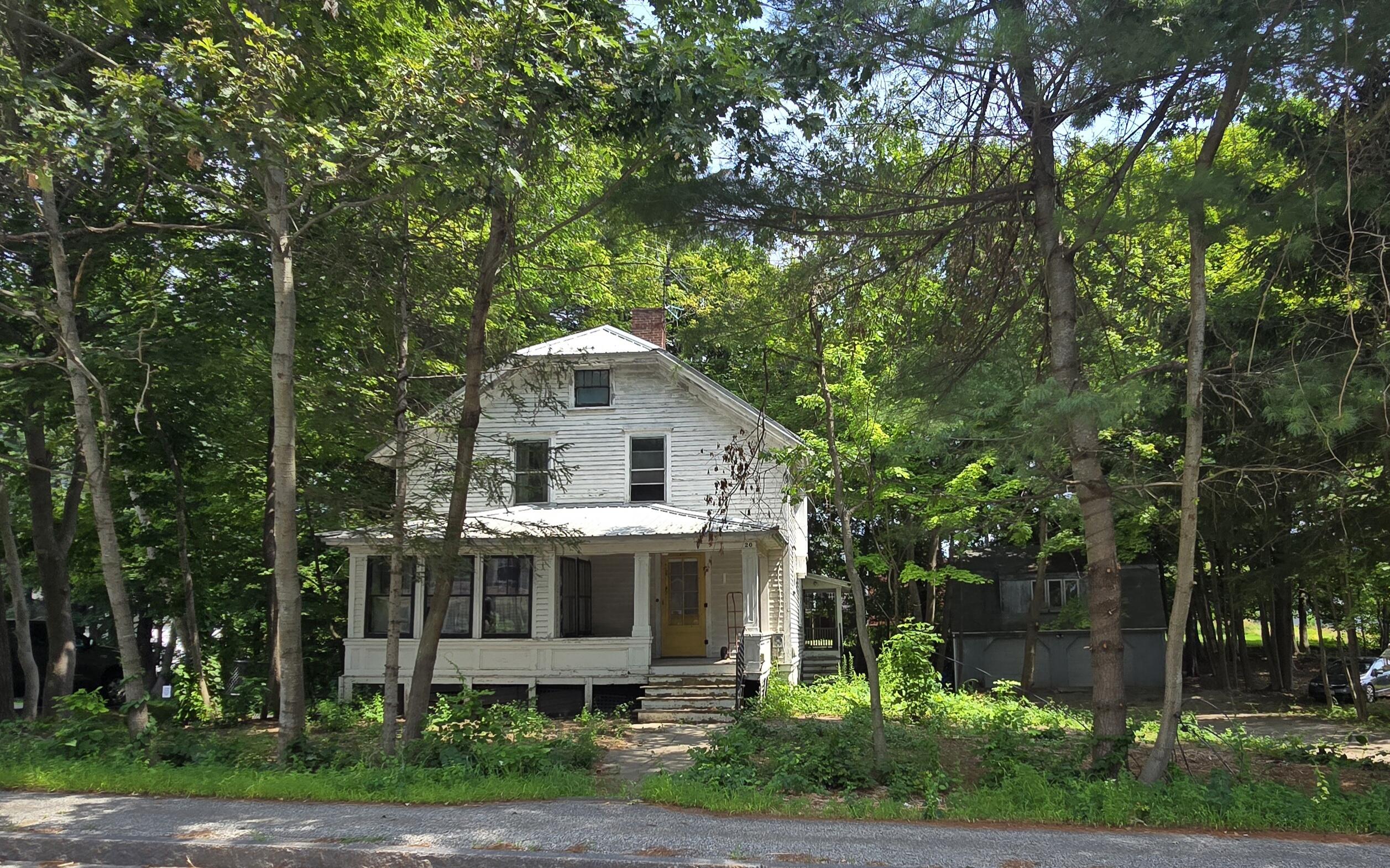 20 Western Avenue Auburn ME 04210