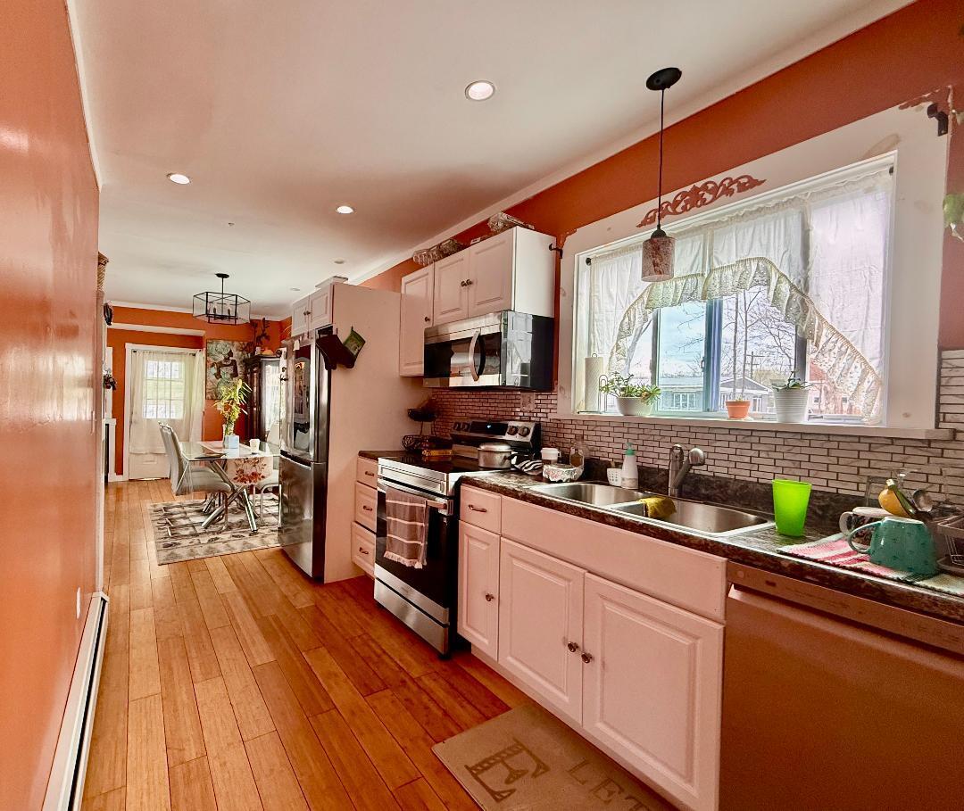 1041 Ocean Avenue Portland ME 04103