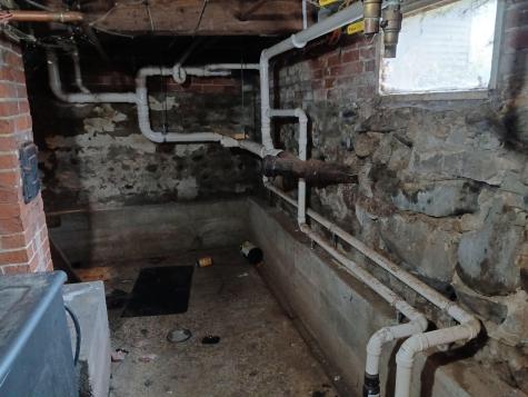 29 River Street Strong ME 04983