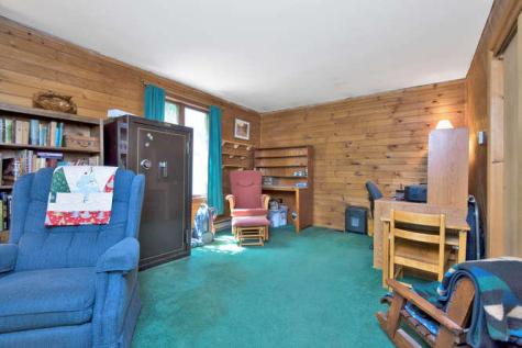 559 Mcwain Hill Road Waterford ME 04088