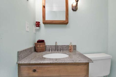 559 Mcwain Hill Road Waterford ME 04088