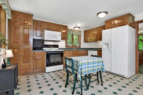 559 Mcwain Hill Road Waterford ME 04088