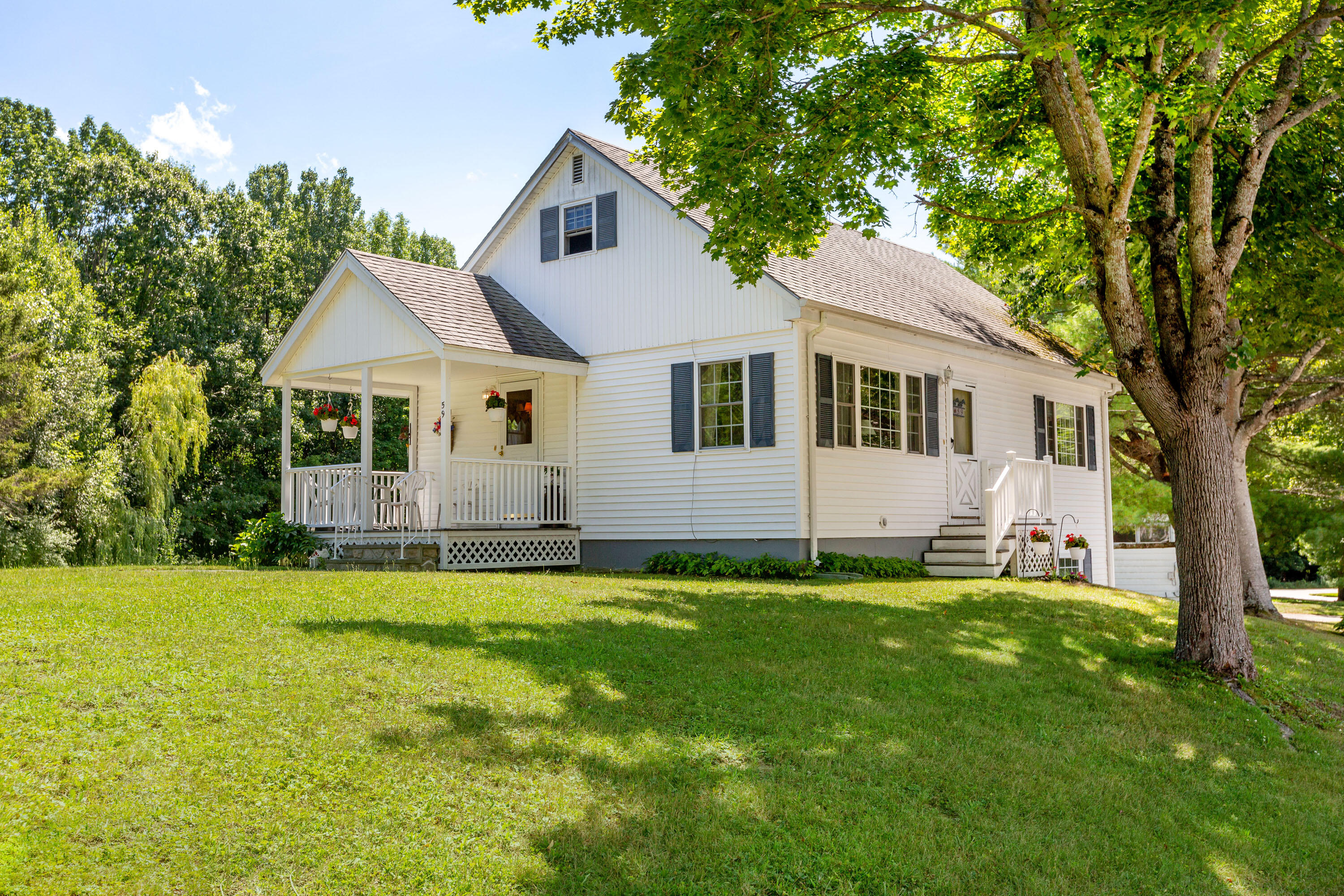 59 Martin Drive Lewiston ME 04240