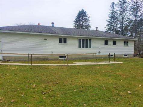 42 Smiley Avenue Winslow ME 04901
