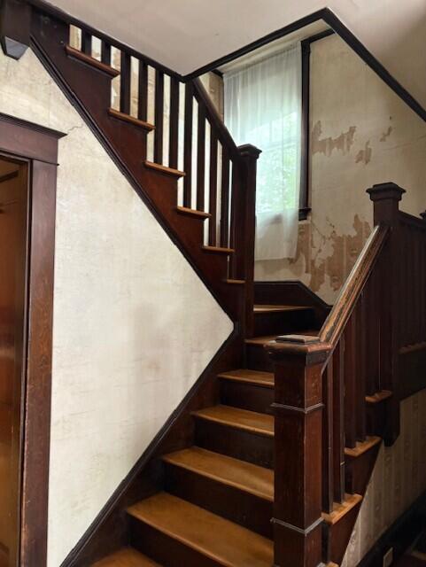 26 Webster Avenue N Bangor ME 04401