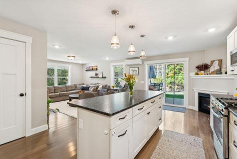 7 Shearwater Way Brunswick ME 04011