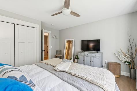 7 Shearwater Way Brunswick ME 04011