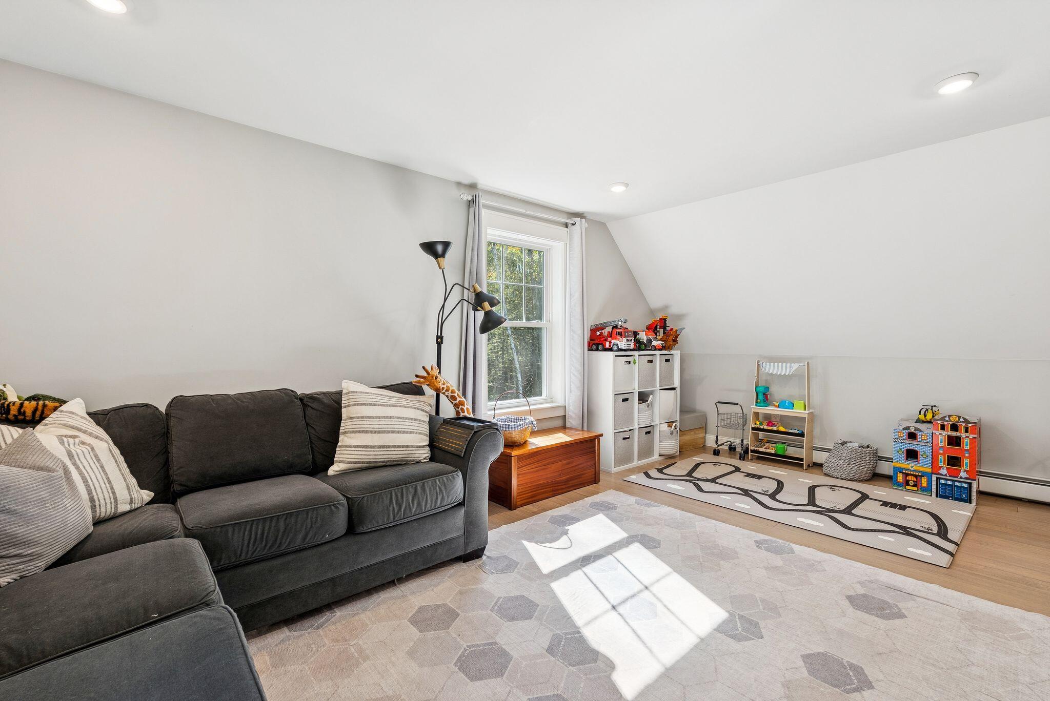 7 Shearwater Way Brunswick ME 04011