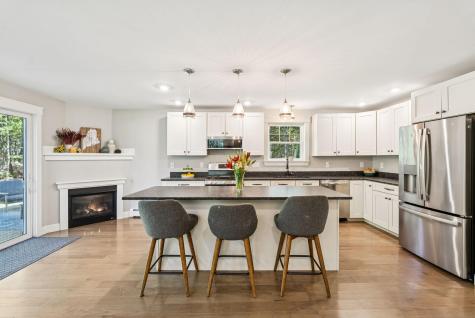 7 Shearwater Way Brunswick ME 04011