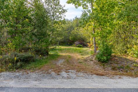 14 Old County Way Ellsworth ME 04605