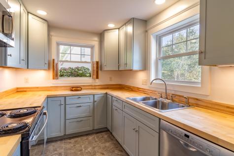 14 Old County Way Ellsworth ME 04605