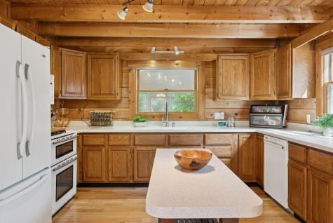 32 N Saunders Road Greene ME 04236