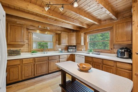 32 N Saunders Road Greene ME 04236