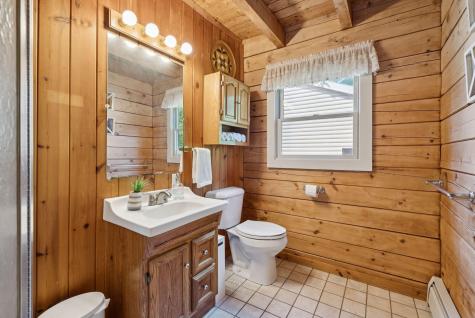 32 N Saunders Road Greene ME 04236