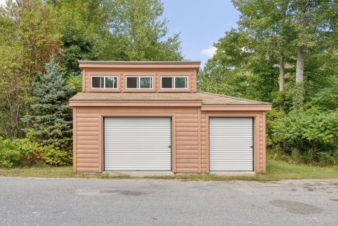 32 N Saunders Road Greene ME 04236