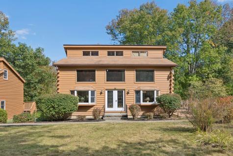 32 N Saunders Road Greene ME 04236