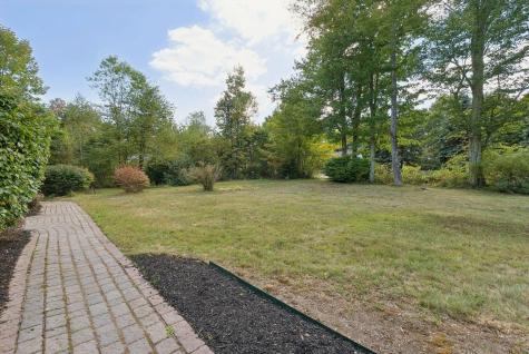 32 N Saunders Road Greene ME 04236