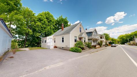 118 Riverside Drive Auburn ME 04210