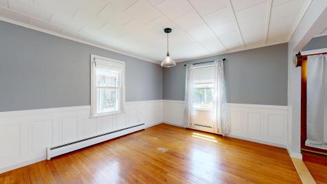 118 Riverside Drive Auburn ME 04210