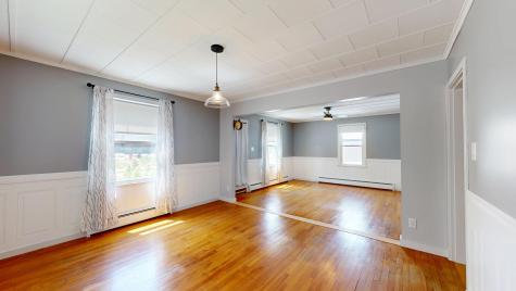 118 Riverside Drive Auburn ME 04210