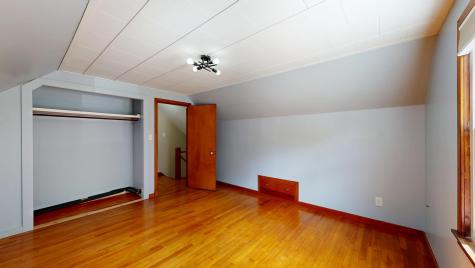 118 Riverside Drive Auburn ME 04210