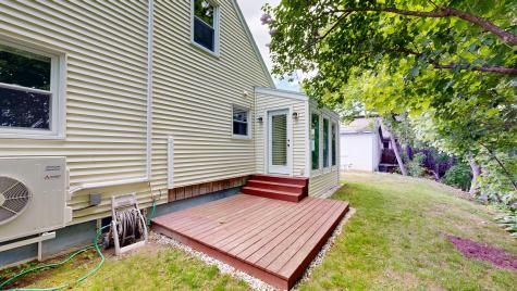 118 Riverside Drive Auburn ME 04210