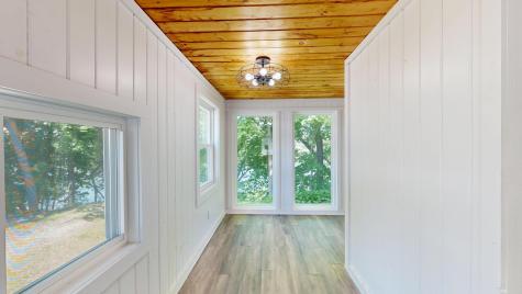 118 Riverside Drive Auburn ME 04210