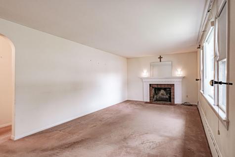 113 Holmes Road Scarborough ME 04074