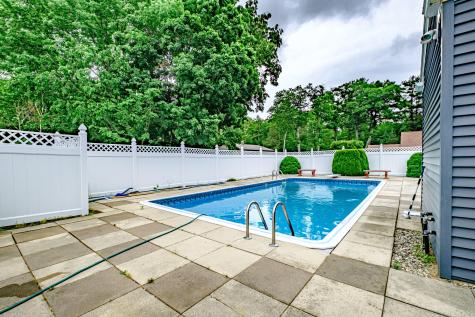113 Holmes Road Scarborough ME 04074