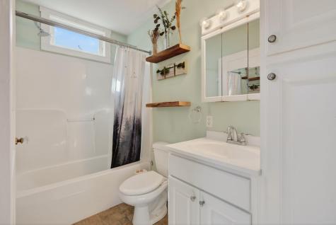 20 Providence Avenue Falmouth ME 04105