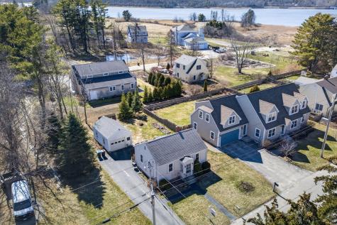 20 Providence Avenue Falmouth ME 04105