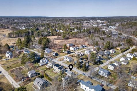 20 Providence Avenue Falmouth ME 04105