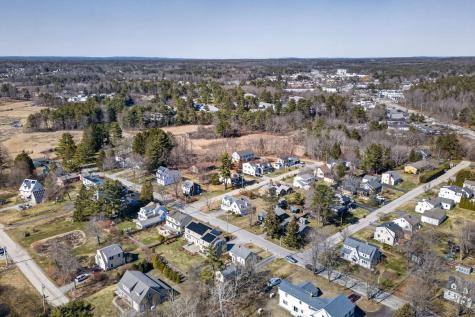 20 Providence Avenue Falmouth ME 04105