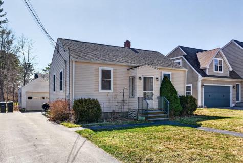 20 Providence Avenue Falmouth ME 04105