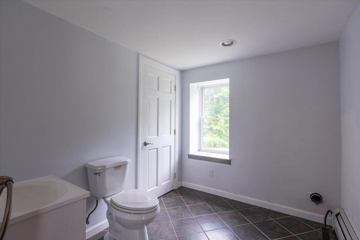 317 & 305 Augusta Road Washington ME 04574