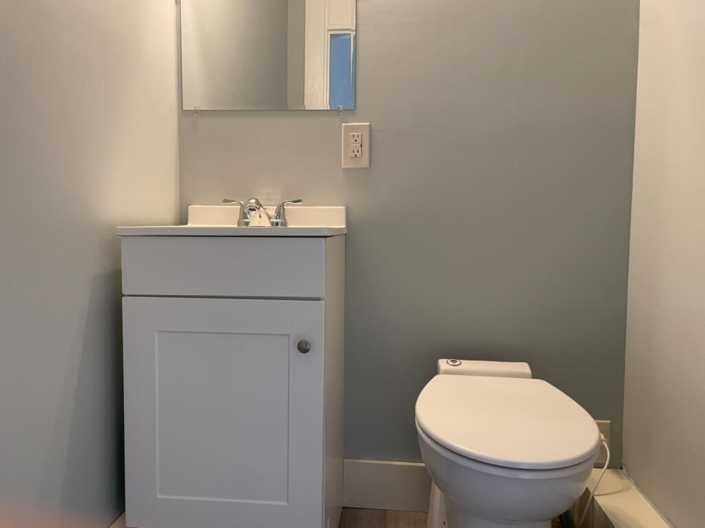 5 Harbor Road Friendship ME 04547