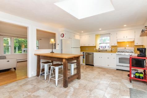 74 Royal Heights Wells ME 04090