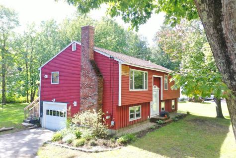 74 Royal Heights Wells ME 04090