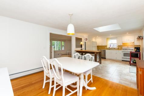 74 Royal Heights Wells ME 04090