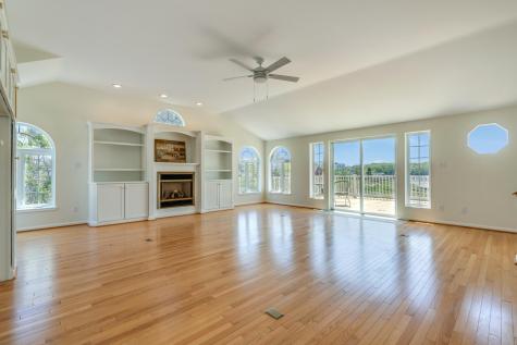 9 Riverside Avenue Saco ME 04072