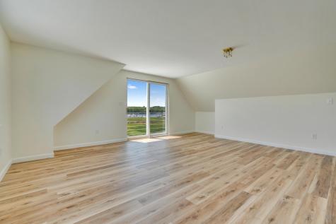 9 Riverside Avenue Saco ME 04072