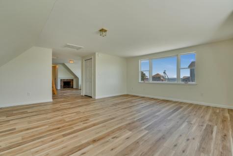 9 Riverside Avenue Saco ME 04072