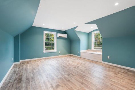 534 Reef Road Waldoboro ME 04572