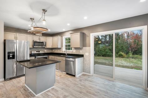 534 Reef Road Waldoboro ME 04572