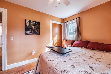 40 Oakland Avenue Westbrook ME 04092