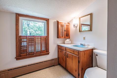 40 Oakland Avenue Westbrook ME 04092