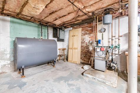 40 Oakland Avenue Westbrook ME 04092