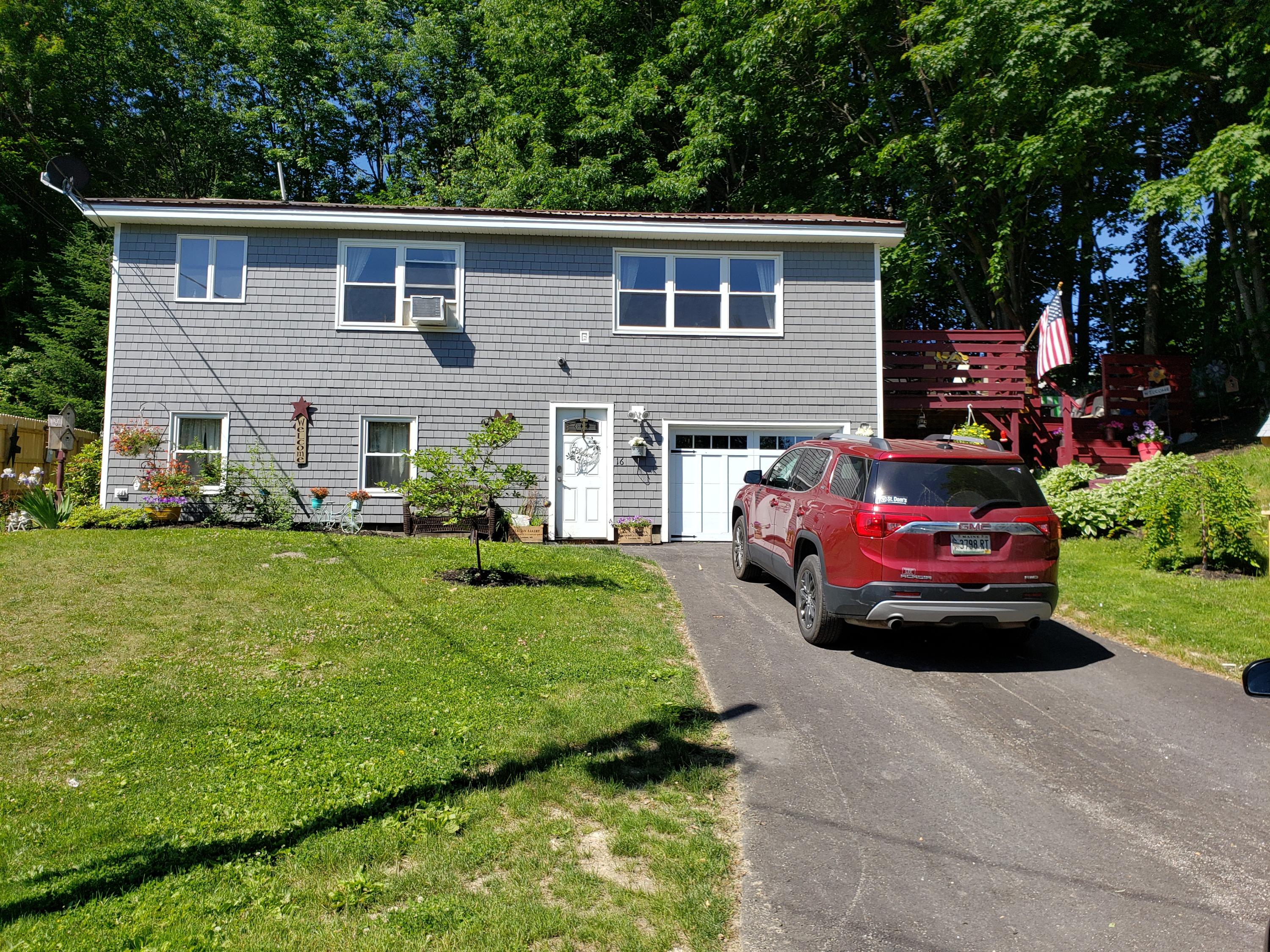 16 June Avenue Lewiston ME 04240