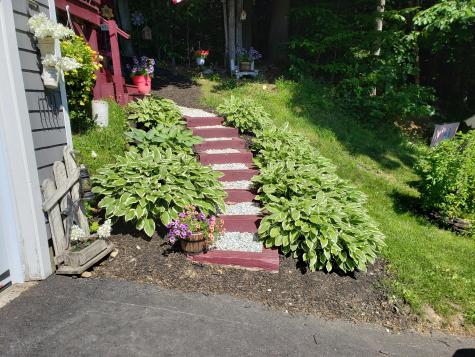 16 June Avenue Lewiston ME 04240